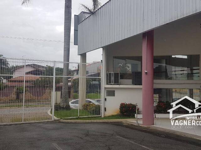 #990 - Ponto Comercial para Venda em Lorena - SP - 2