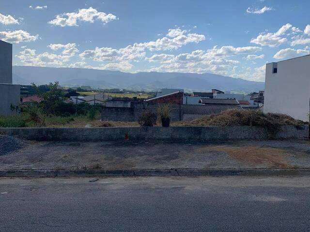 #1898 - Terreno para Venda em Guaratinguetá - SP - 2