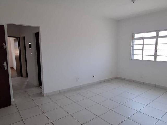 #2003 - Apartamento para Venda em Lorena - SP