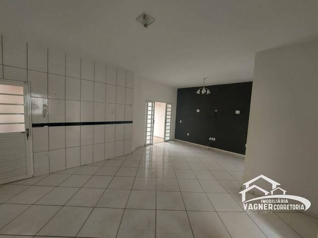 #2021 - Casa para Venda em Lorena - SP - 2