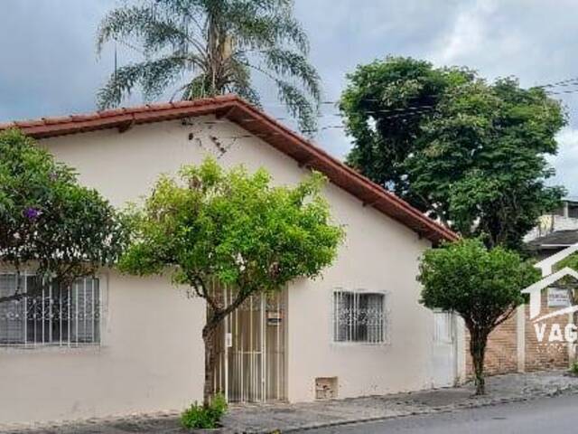 #2069 - Casa para Venda em Lorena - SP